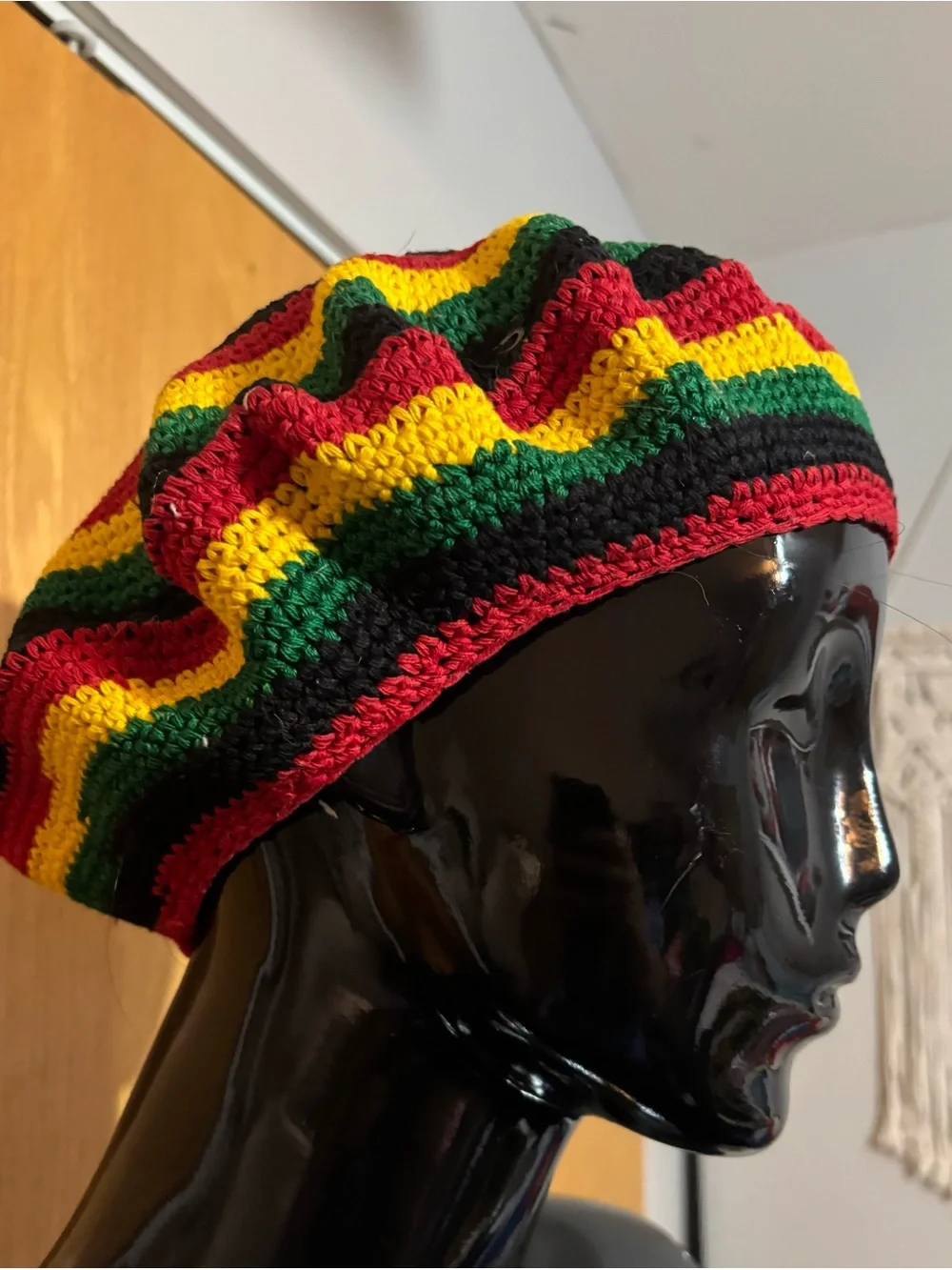 No brand handmade crocheted